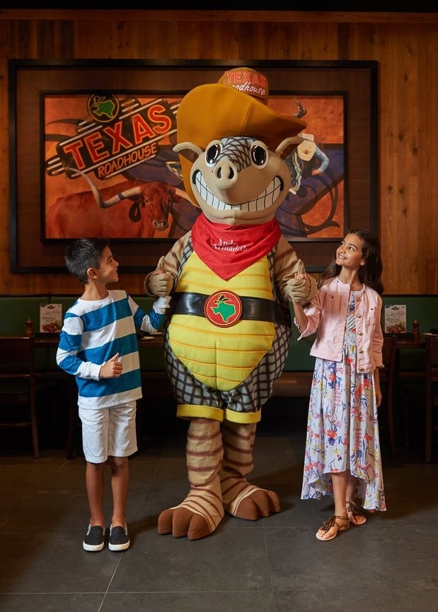 Why your little roadie loves Texas Roadhouse.
