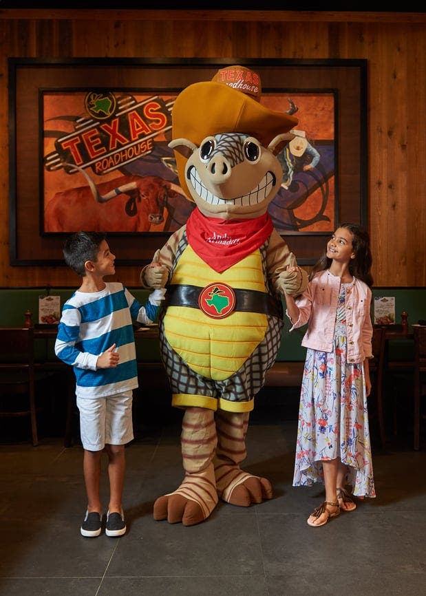 Why your little roadie loves Texas Roadhouse.